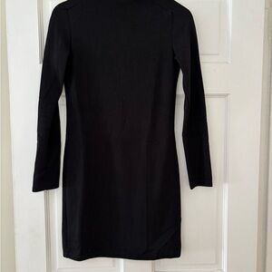 Elegant Black Long Sleeve Dress